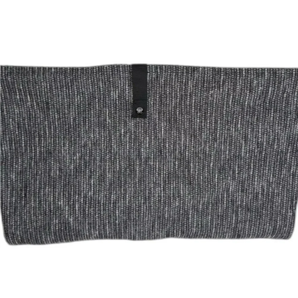 Lululemon Vinyasa Scarf - Black Gray Heathered Herringbone - Picture 10 of 11